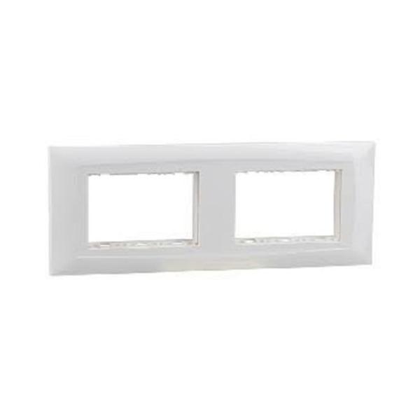 Legrand 673496 - PLATE & FRAME 224 X 86 - 6 MODULE (BRITZY)