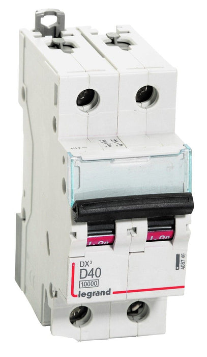 Legrand 408746 - 40A DP 10kA D ~ AC:415V DX3 MCB