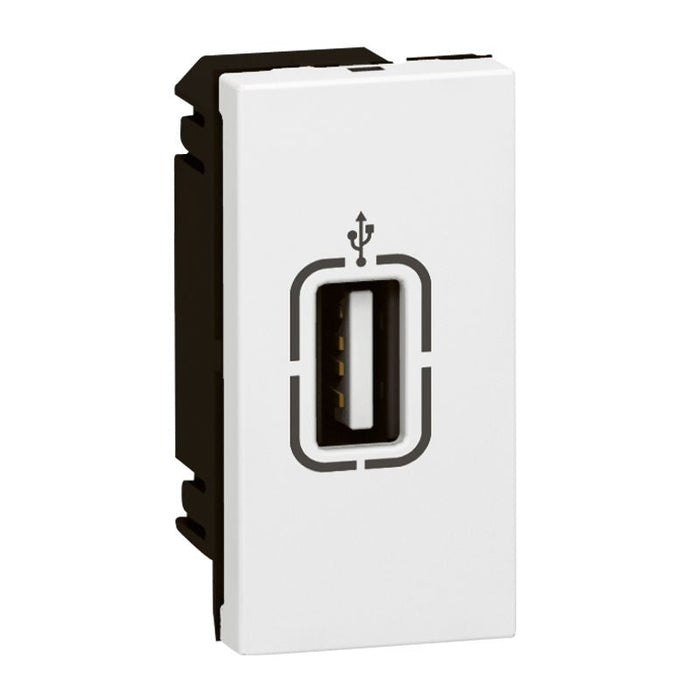 Legrand Arteor Usb Socket (White) - 572275