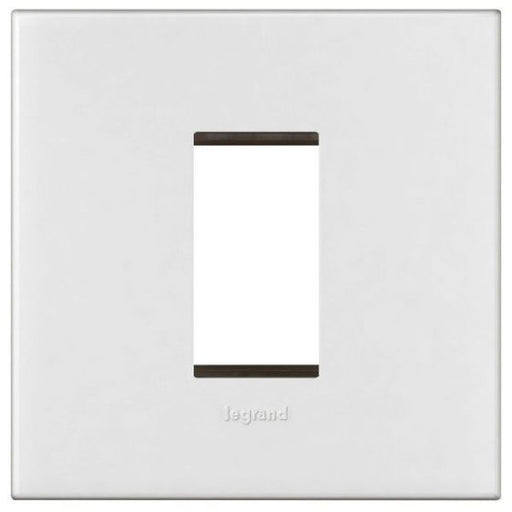 Legrand 575700 1MODULE WHITE COVER WITH FRAME ARTEOR PLATE