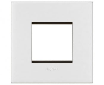 Legrand 575710 2MODULE WHITE COVER WITH FRAME ARTEOR PLATE