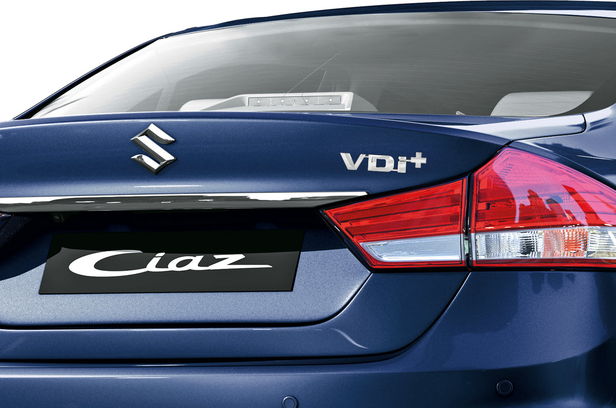 Maruti Suzuki Genuine Accessories Emblem (Chrome) VDI Plus 77842M7